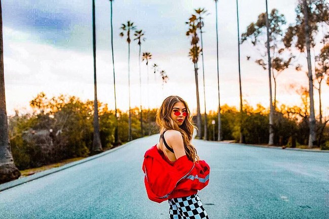 Inilah Clarissa Tanoesoedibjo, anak keempat konglomerat Hary Tanoesoedibjo. Desember lalu, ia berhasil meraih gelar MBA dari sebuah universitas di AS saat usianya 23 tahun. (Foto: Instagram/@clarissatanoe).