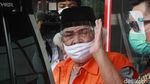 Kepalan Tangan Tersangka Korupsi Syamsul Hilal