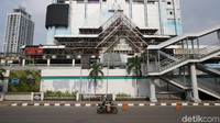 PT Sarinah (Persero) tengah melakukan revitalisasi bangunan guna mendukung modernisasi serta transformasi bisnis demi menghadapi persaingan di dunia retail yang kian ketat. 