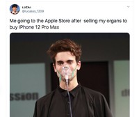 Meme iPhone 12