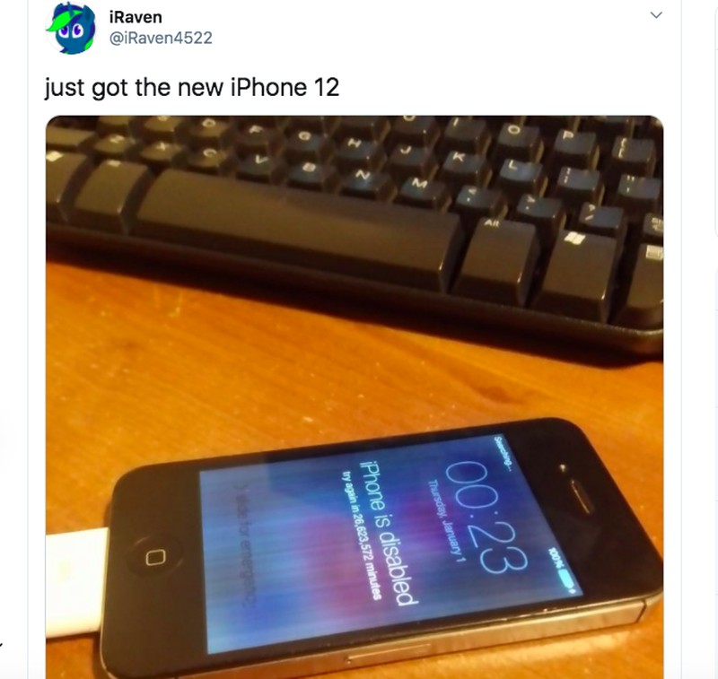 Meme iPhone 12