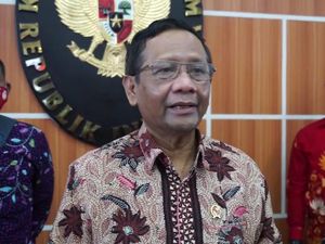 Mahfud Md soal Komparasi Kasus HRS-Reynhard Sinaga: Terserah Fadli Zon Saja