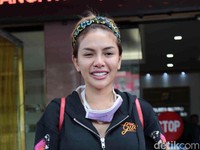 Nikita Mirzani soal Habib: You and Me Sama-sama Manusia Biasa