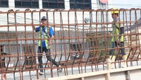 Rangka besi untuk pembatas FO ini juga sudah terpasang, tinggal dilakukan pengecoran.
