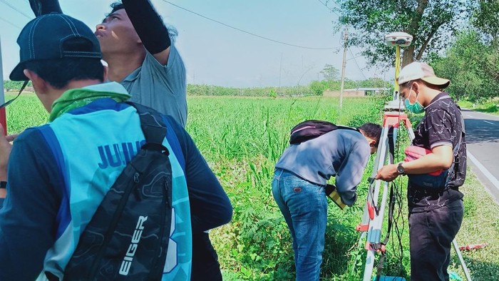 Pengukuran lahan untuk proyek tol Yogyakarta-Solo