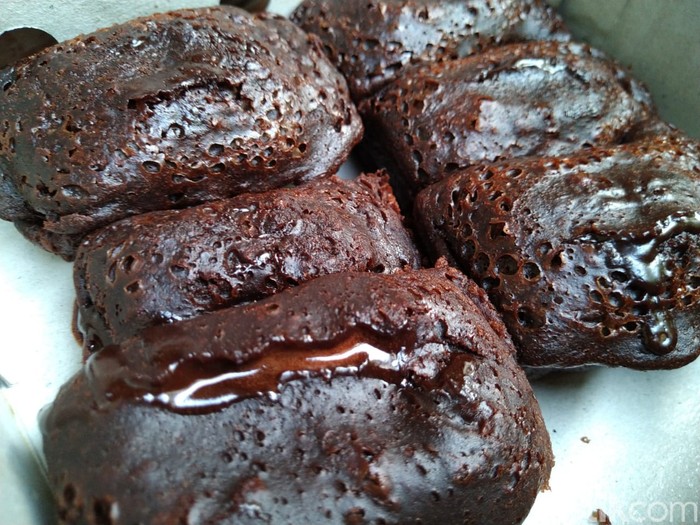 Sejarah Kue Balok, Camilan Orang Belanda yang Kini Jadi Oleh-oleh Khas Bandung Sejarah Kue Balok, Camilan Orang Belanda yang Kini Jadi Oleh-oleh Khas Bandung