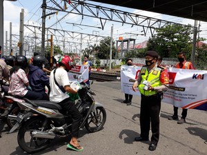 Hati-hati! Masih Banyak Perlintasan Sebidang Liar di Daerah Ini