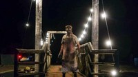 Traveler yang suka uji nyali, siap-siap saja dibuat terkejut dengan aneka penampakan ketika menikmati taman rekreasi ini via Drive Thru. (Carla Carniel/AP)