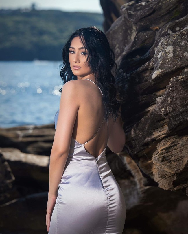 Lingkungan menciptakan tembok norma sosial dan kita harus mulai mendobraknya. Ada nenek, ibu, model, dan wanita dari berbagai ras bekerja di industri kereta. Itu bukannya tidak bisa diraih dan tidak ada yang tidak mungkin jika kamu benar-benar bertekad, ujar Arshdeep.  Foto: Instagram @arshdeep_kaur121