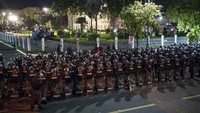 Unjuk rasa ini digelar dengan ketegangan tinggi di Thailand usai penangkapan 21 aktivis pro-reformasi sehari sebelumnya. Para aktivis adalah bagian dari gerakan yang telah mengorganisir demonstrasi sejak Juli lalu.