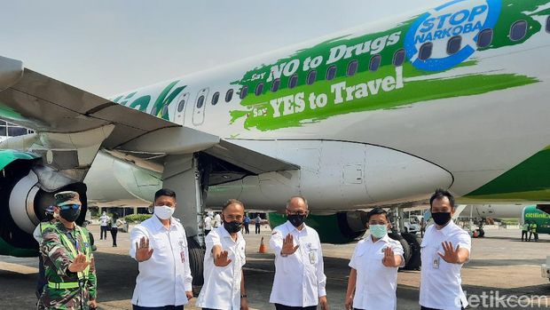 Perjanjian kerja sama di bidang Pencegahan Pemberantasan Penyalahgunaan dan Peredaran Gelap Narkotika (P4GN) itu ditandatangani oleh Direktur Operasi Citilink Erlangga Sakti dan Deputi Bidang Pencegahan BNN Anjan Pramuka Putra.