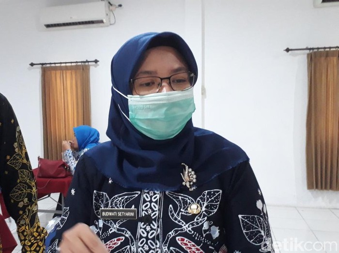Kabid Perindustrian Disperindag Kota Pasuruan Budiwati Setyarini mengatakan, selama ini IKM electroplating Pasuruan belum mengelola limbah secara benar. Melaui pelatihan tersebut, mereka diharapkan bisa membuat IPAL mandiri dengan biaya terjangkau.