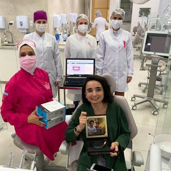 Fatima Hussein Fatima Hussein yang menjadi wanita muslim pertama di pemilihan dewan Brasil