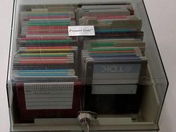 Nostalgia dengan Gadget Jadul, Pernah Pakai yang Mana?