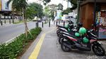 Melihat Kondisi Terkini Trotoar di Cikini