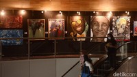Pameran ini diisi 175 karya dari 57 seniman dari berbagai kota di Indonesia.  
