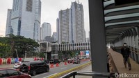 Pandemi COVID-19 yang berdampak ke sektor perekonomian Indonesia. Paling anyar, Dana Moneter Internasional (International Monetary Fund/IMF) meramal jika pertumbuhan ekonomi Indonesia akan minus hingga 1,5% pada tahun ini.
