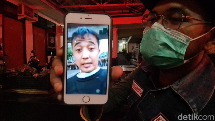 Pemuda Sukabumi ditangkap gegara hina polisi saat demo