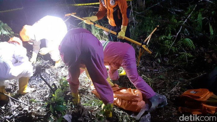 Polisi menemukan Nenek Sewa dalam kondisi tewas di hutan di daerah Samarinda (dok. Istimewa)