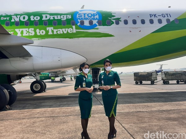 Logo itu bertuliskan Say No to Drugs, Say Yes to Travel, Stop Narkoba. Tujuannya meningkatkan kesadaran masyarakat untuk hidup sehat tanpa narkotika. (Foto: Putu Intan/detikcom) Logo itu bertuliskan Say No to Drugs, Say Yes to Travel, Stop Narkoba. Tujuannya meningkatkan kesadaran masyarakat untuk hidup sehat tanpa narkotika. (Foto: Putu Intan/detikcom)