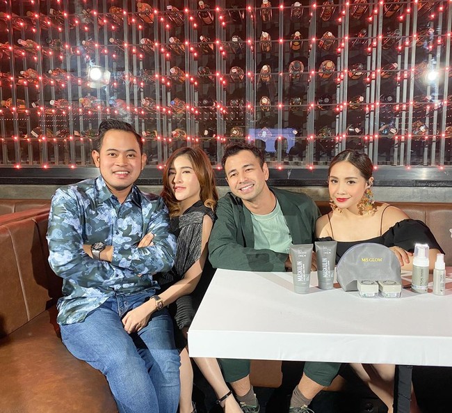 Pada 2020, Shandy Purnamasari bersama Aan Story dan Prilly Latuconsina menjadi produser eksekutif, dan menerima penghargaan dari Museum Rekor Indonesia (MURI) atas prakarsa dan keterlibatannya dalam penggarapan lagu Semua Kan Berlalu yang didukung oleh 50 artis Indonesia di antaranya Raffi Ahmad, Nagita Slavina, Steffi Zamora, dan Kesha Ratuliu.  Foto: Instagram @shandypurnamasari