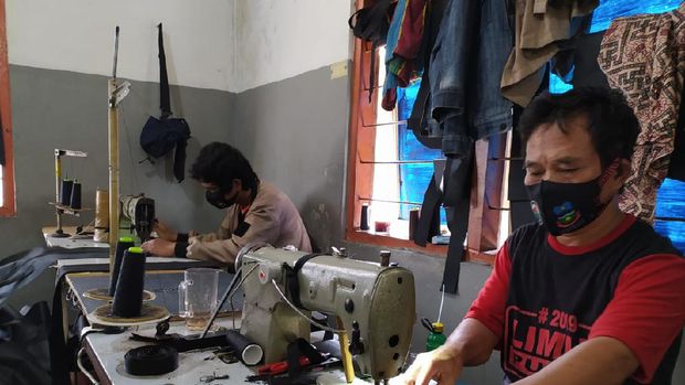 Tas Antiair buatan Milenial Cimahi