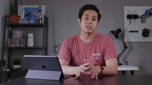 Tech Reviewer