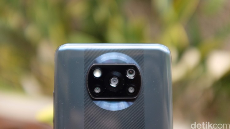 Unboxing Poco X3 NFC
