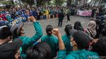 Terkini! Suasana Demo di Patung Kuda