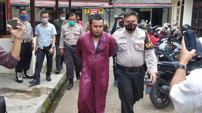 Guru ngaji tahfidz cabul di Palembang.