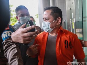 Kasus Red Notice, Irjen Napoleon-Brigjen Prasetijo Sudah Berbaju Tahanan
