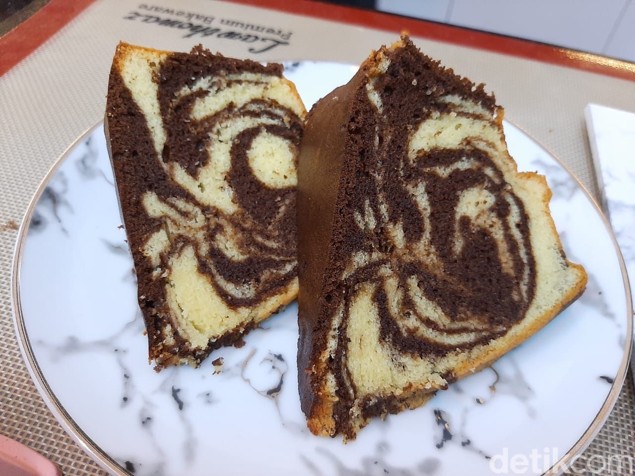 Resep Marmer Caker Super Lembut Ala Thomaz Law