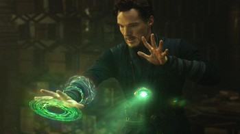Time Stone milik Doctor Strange. Foto: Marvel.  