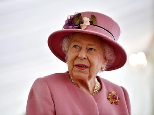 Ratu Elizabeth Akan Disuntik Vaksin COVID-19 Pfizer