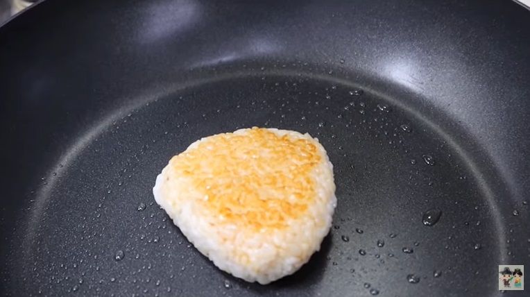 Rice Ball Tuna Mayo ala Korea