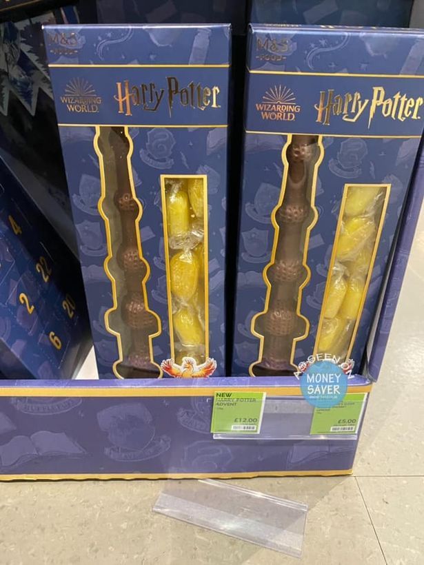 Tongkat Sihir Harry Potter Di Toko Ini Diejek Mirip Dildo 1570