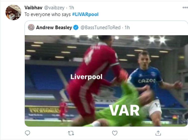 Meme VAR Gagalkan Kemenangan Liverpool di Derby Merseyside