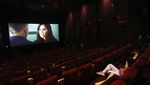 India Kembali Buka Bioskop di Tengah 7,3 Juta Kasus Corona