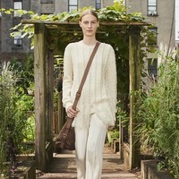 Fashion show koleksi Michael Kors Spring/Summer 2021 yang digelar di New York, 15 Oktober 2020. Foto: dok. Michael Kors