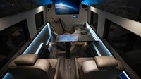Modifikasi interior menjadi sebuah kantor ini dikerjakan oleh sebuah bengkel bernama Inkas yang biasanya mengerjakan mobil anti peluru. Kreasi terbaru bengkel modifikasi ini adalah mobil VIP yang menggunakan basis Mercedes-Benz Sprinter. Foto: Inkas