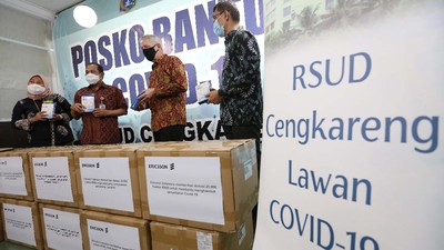 RSUD Cengkareng Terima Donasi 12.000 Masker KN95