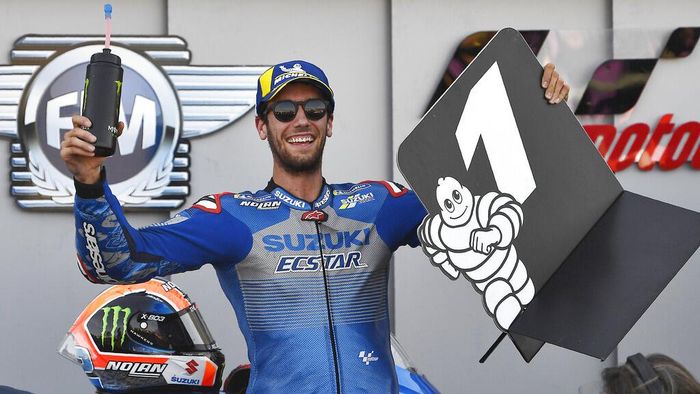 Alex Rins Suzuki rider Alex Rins, of Spain, celebrates after winning the Aragon Motorcycle Grand Prix at the Motorland circuit in Alcaniz, Spain, Sunday, Oct. 18, 2020. (AP Photo/Jose Breton)