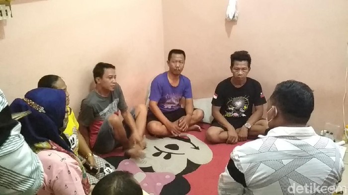 BP2MI gerebek tempat penampungan calon TKI ilegal di Cirebon (Sudirman Wamad/detikcom)
