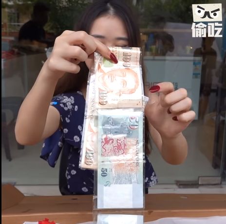 Bukan Kue, Kini Muncul Tren Babi Panggang Isi Uang untuk Ulang Tahun
