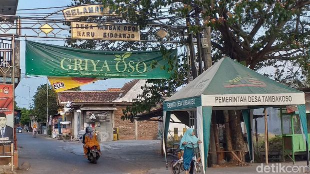 Sarip Tambak Oso merupakan ikon populer bagi masyarakat Jawa Timur. Khususnya Surabaya dan Sidoarjo.