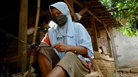 Saat ini ada tujuh rumah di dukuh setempat, namun yang dihuni oleh warga ada 6 rumah. 1 rumah lainnya dalam kondisi kosong karena ditinggal pindah penghuninya.