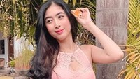 Setuju ya kalau Nindya gayanya selalu hot. Foto: Instagram
