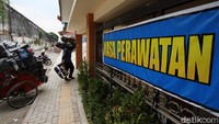 Para pedagang yang pindah sebanyak 526 orang.
