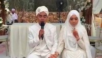 Pernikahan ini digelar di Batam. Foto: Instagram