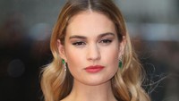 Lily James Ungkap Perilaku Kencan Paling Buruk, Banyak Orang Masih Melakukan
